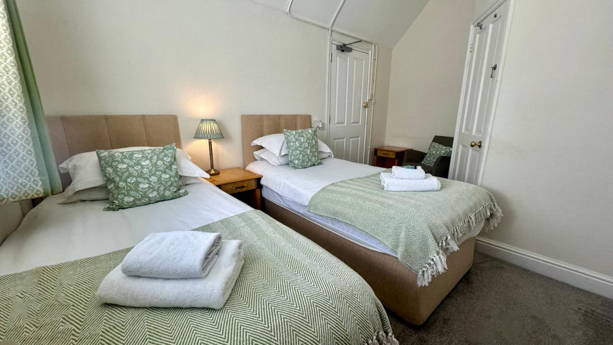 The Cricketers Inn Winchester Ngoại thất bức ảnh