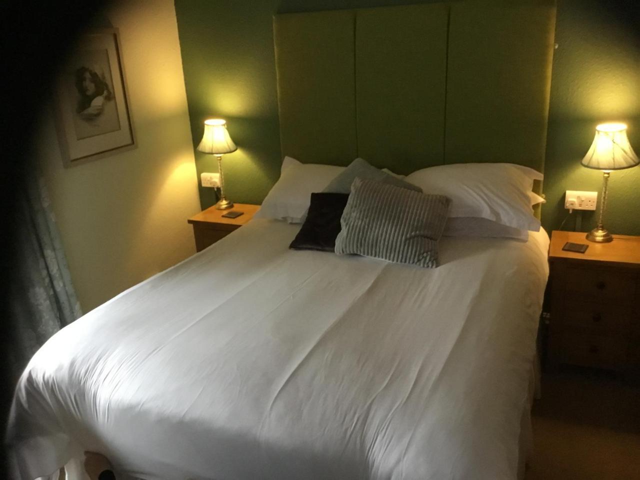 The Cricketers Inn Winchester Ngoại thất bức ảnh